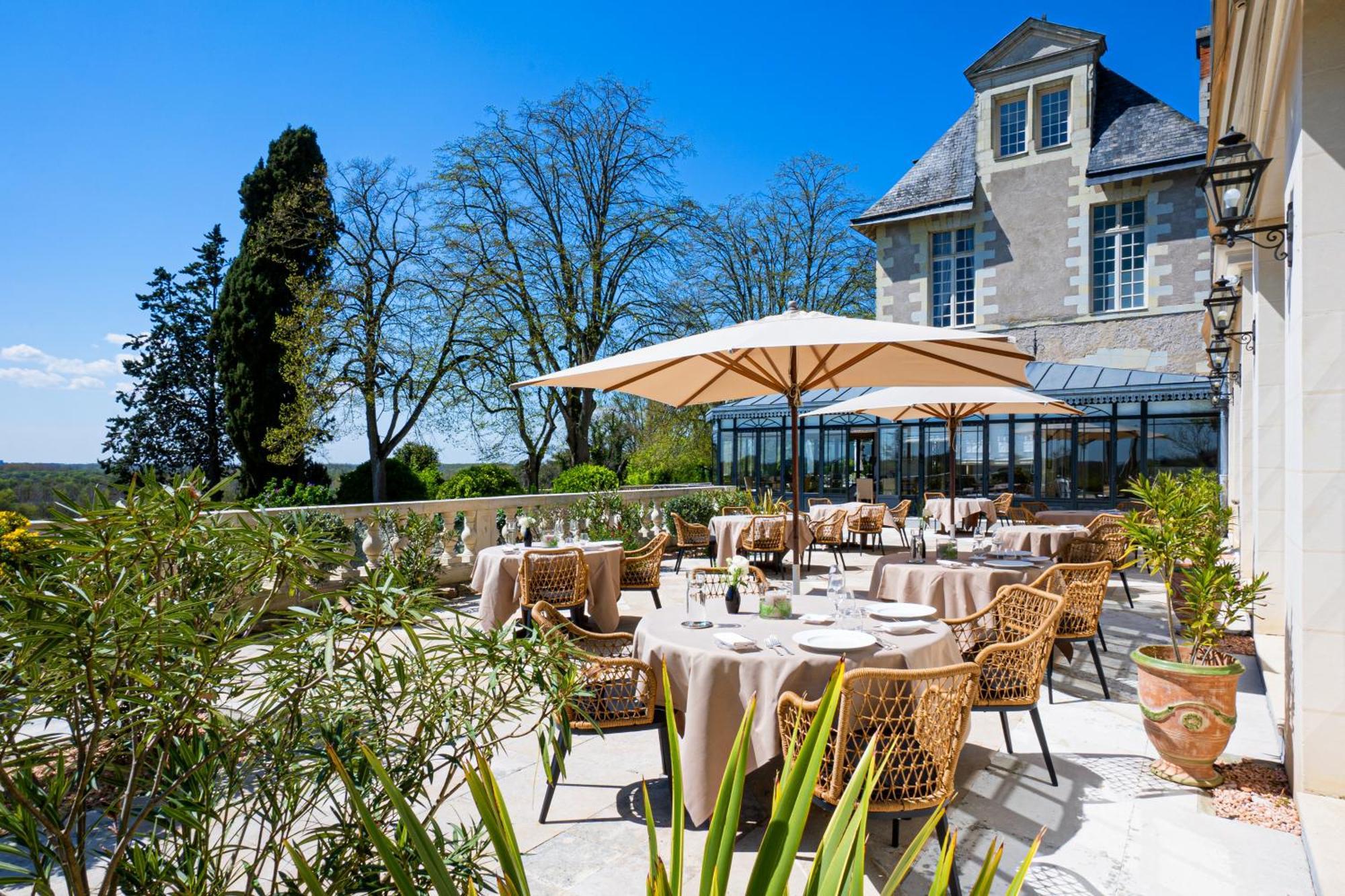 Chateau De Noirieux Briollay Exterior photo