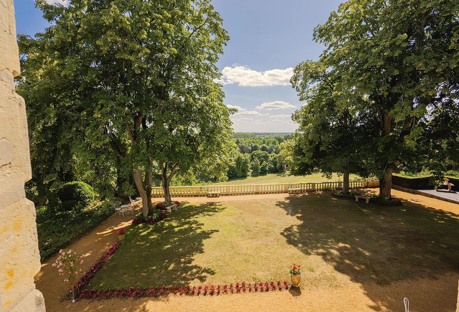 Chateau De Noirieux Briollay Exterior photo