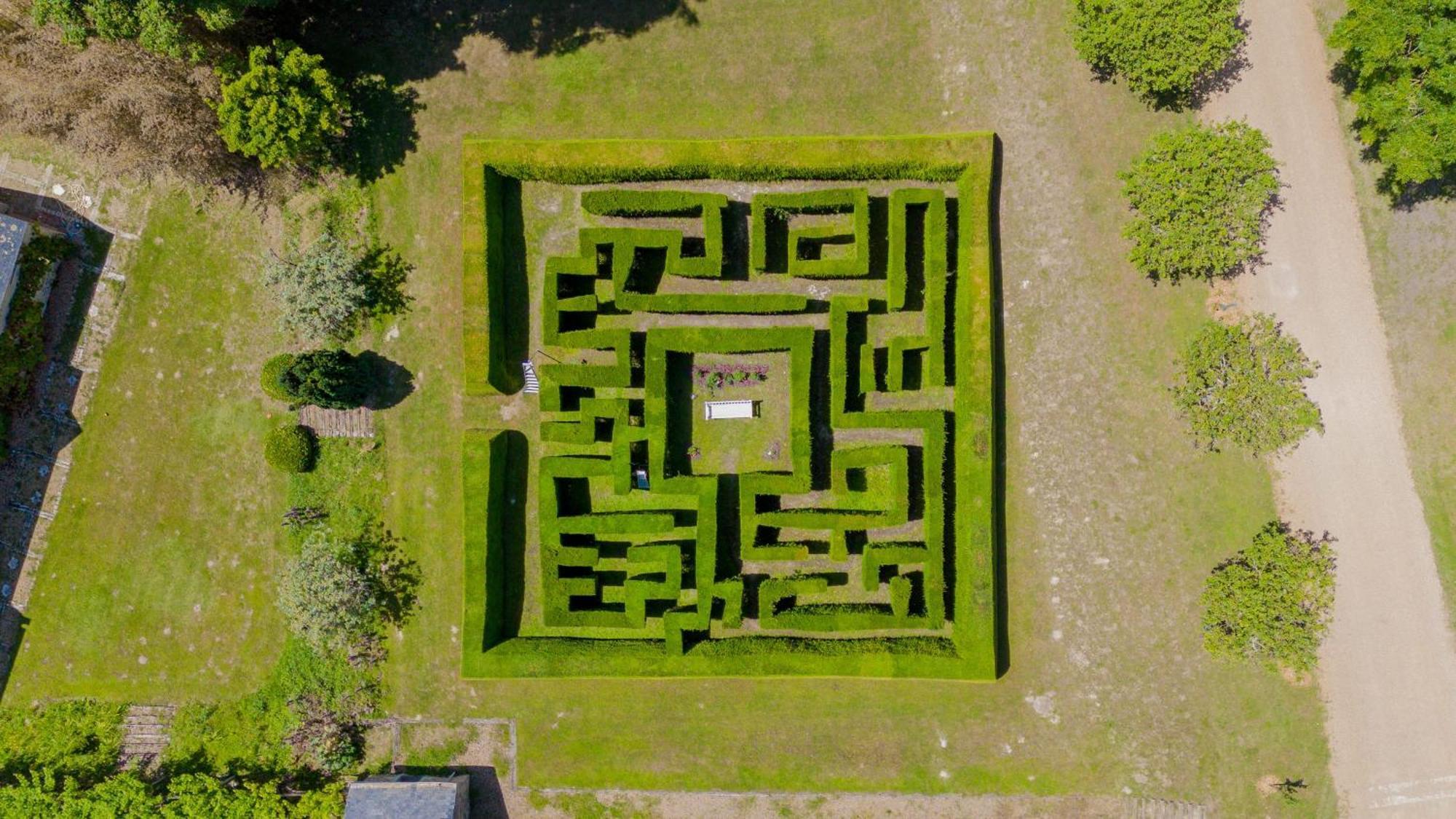 Chateau De Noirieux Briollay Exterior photo
